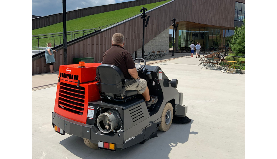 PowerBoss Armadillo 6x Sweeper