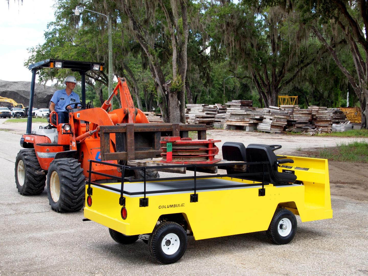 Columbia Payloader Utility Vehicle in Los Angeles