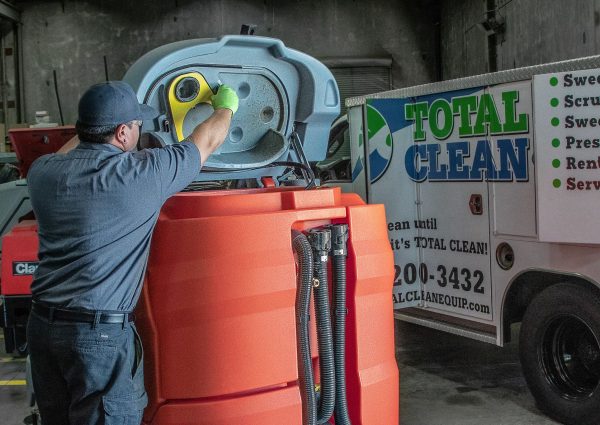 Cleaning equipment service in San Diego